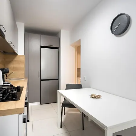Elysium Center Apartment